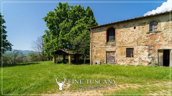 Image No.12-Maison de campagne de 6 chambres à vendre à Figline Valdarno