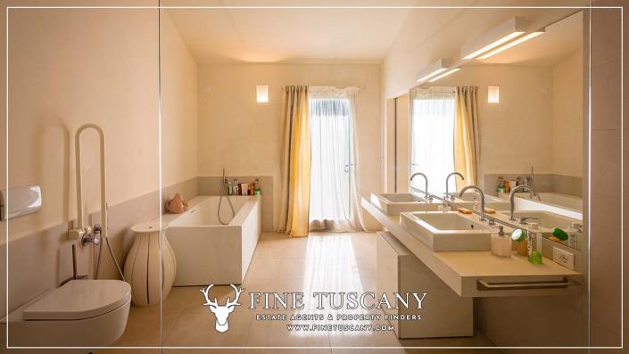 Image No.16-Ferme de 5 chambres à vendre à Volterra