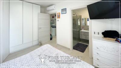 Semi-Detached-Villa-for-sale-in-Castiglione-Della-Pescaia-Grosseto-Tuscany-Italy-14