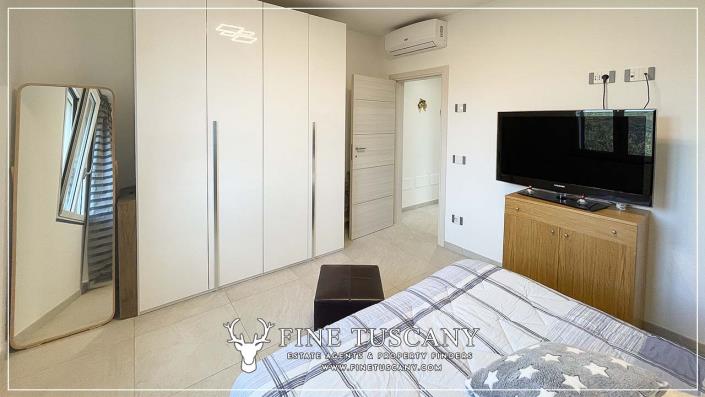 Image No.37-4 Bed Villa for sale