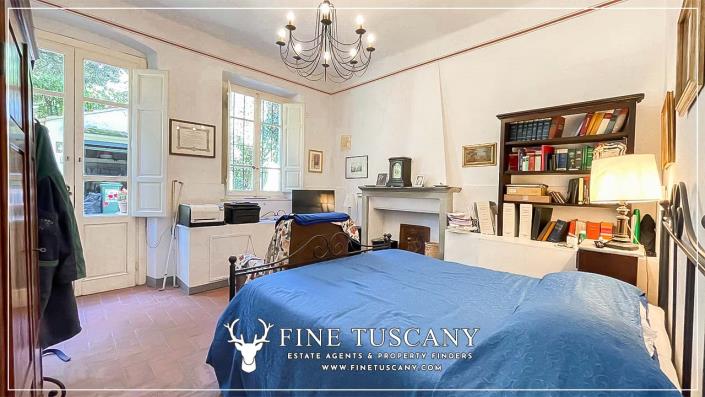 Image No.12-7 Bed House/Villa for sale