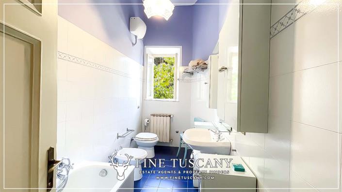 Image No.32-7 Bed House/Villa for sale