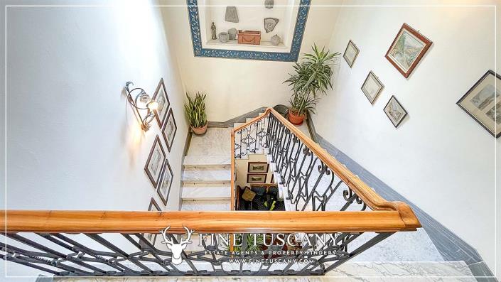 Image No.33-7 Bed House/Villa for sale