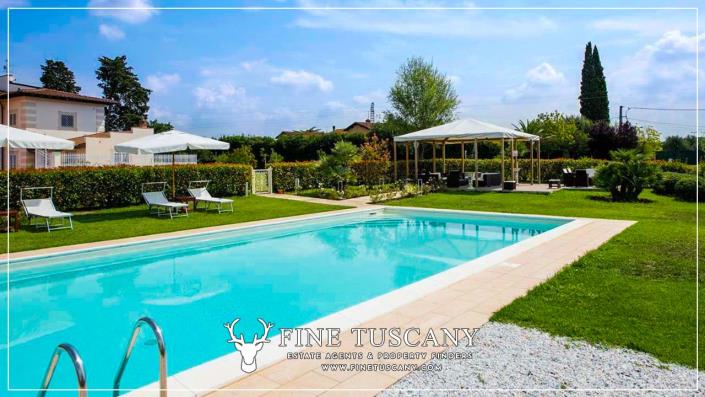 Image No.29-8 Bed Villa for sale