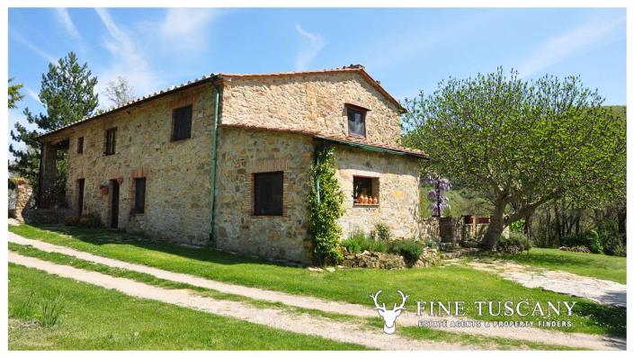 Image No.19-4 Bed Country Property for sale