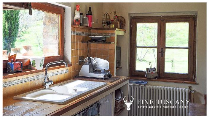 Image No.34-4 Bed Country Property for sale