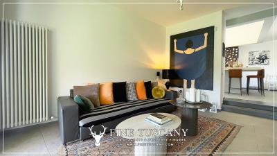 Modern-Villa-with-Garden-and-Pool-for-sale-in-Bientina-Pisa-Tuscany-Italy-11