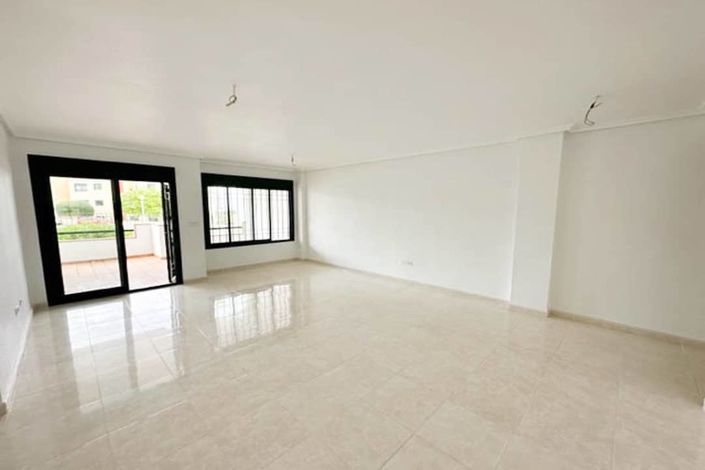 Image No.12-2 Bed Apartment for sale