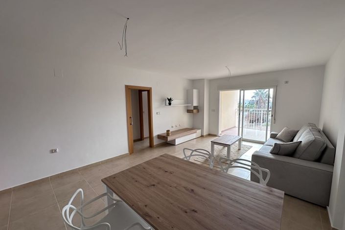 Image No.18-2 Bed Apartment for sale