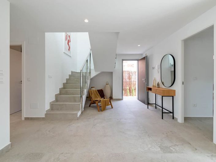 Image No.7-3 Bed Villa for sale