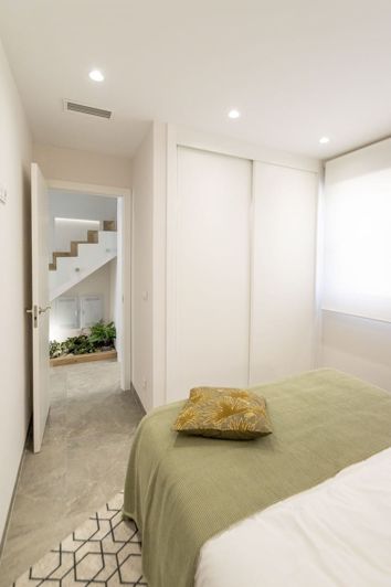 Image No.11-3 Bed Villa for sale