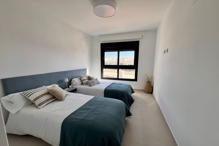 Image No.14-3 Bed Apartment for sale