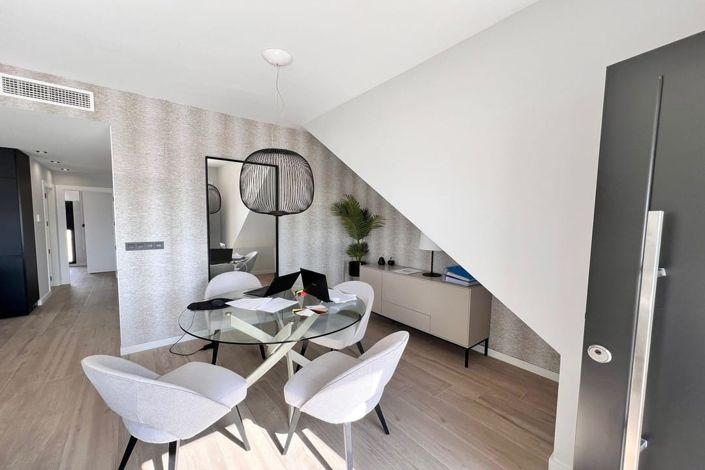 Image No.7-3 Bed Apartment for sale