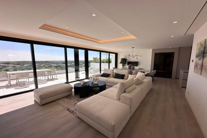 Image No.9-3 Bed Apartment for sale