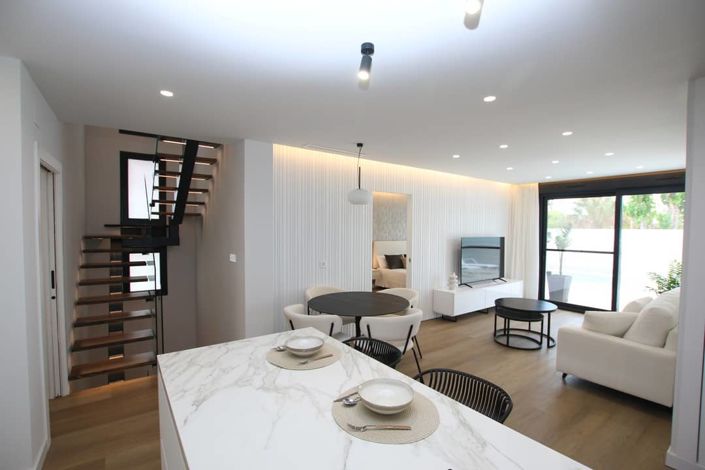 Image No.12-3 Bed Villa for sale