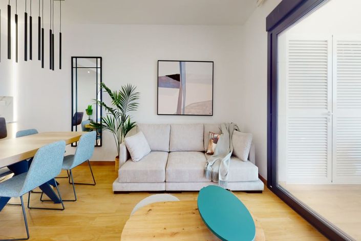 Image No.9-2 Bed Townhouse for sale