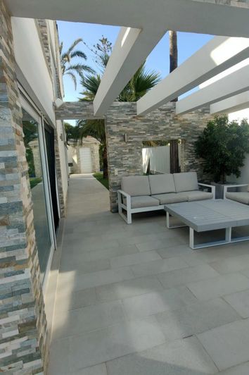 Image No.4-Villa de 4 chambres à vendre à La Zenia