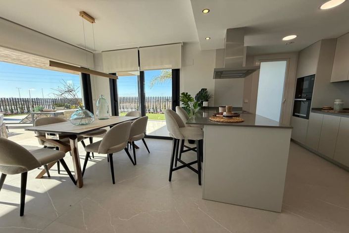 Image No.8-3 Bed Villa for sale