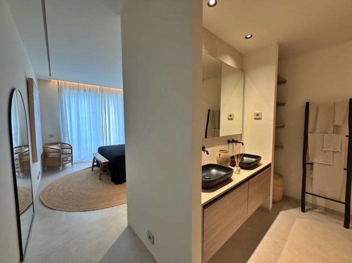 Image No.30-3 Bed Apartment for sale