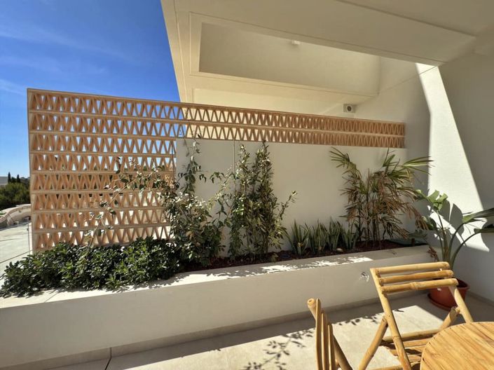 Image No.40-3 Bed Apartment for sale