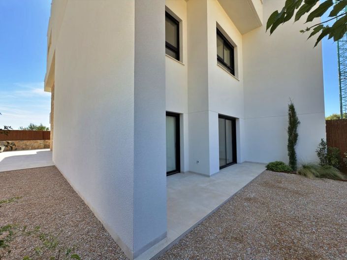 Image No.48-3 Bed Apartment for sale