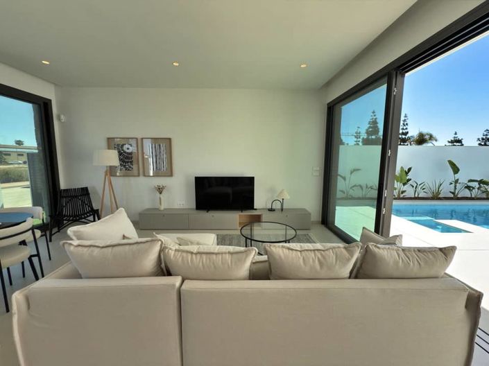 Image No.15-3 Bed Villa for sale