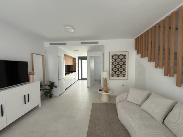 Image No.4-Maison de ville de 3 chambres à vendre à Cox