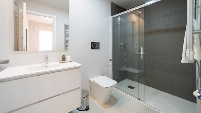 Image No.24-3 Bed Apartment for sale