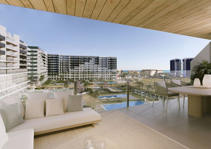 Image No.13-3 Bed Apartment for sale