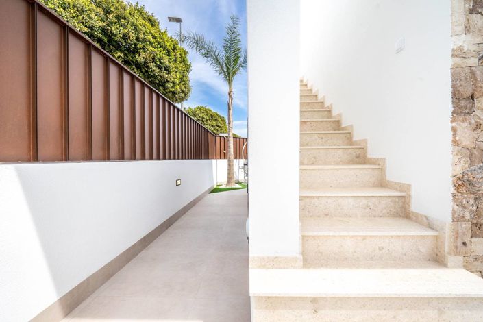 Image No.11-3 Bed Villa for sale