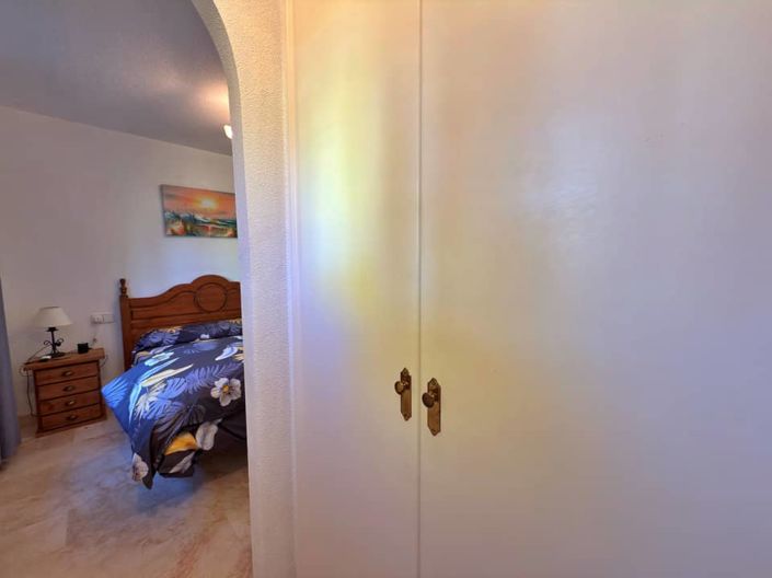 Image No.22-3 Bed Apartment for sale