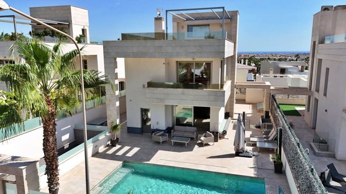 Image No.4-Villa de 5 chambres à vendre à Villamartin