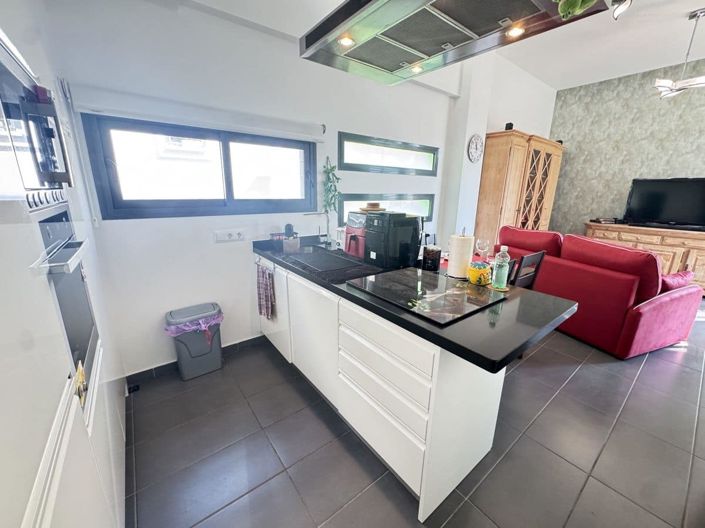 Image No.3-2 Bed Bungalow for sale