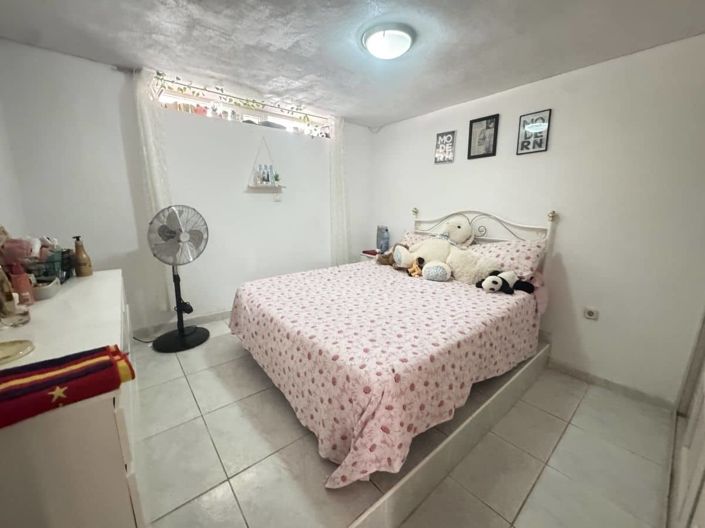 Image No.10-4 Bed Villa for sale