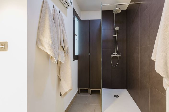 Image No.21-2 Bed Apartment for sale