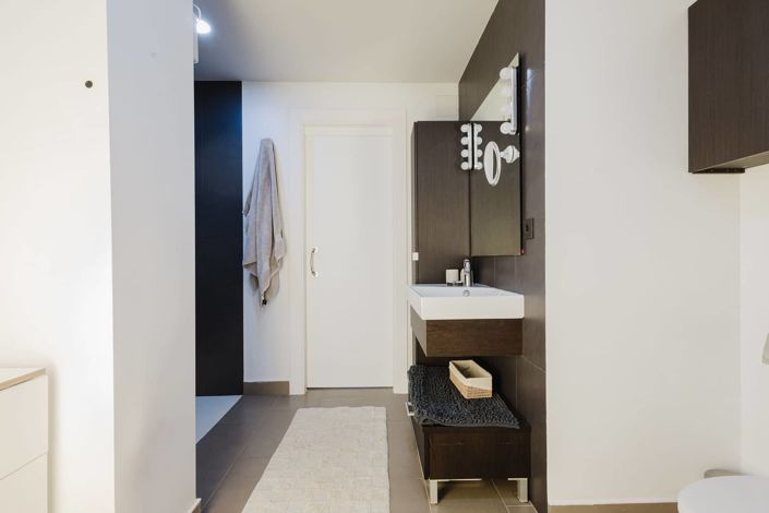 Image No.23-2 Bed Apartment for sale