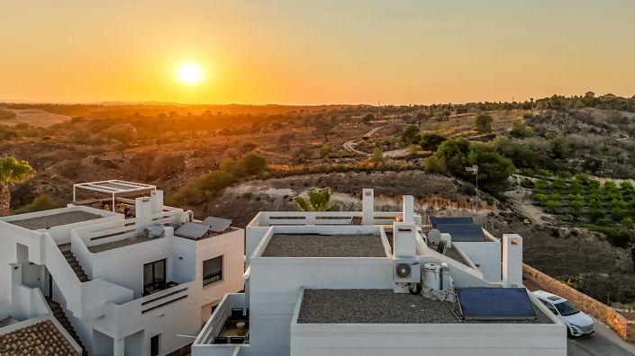 Image No.38-2 Bed Apartment for sale