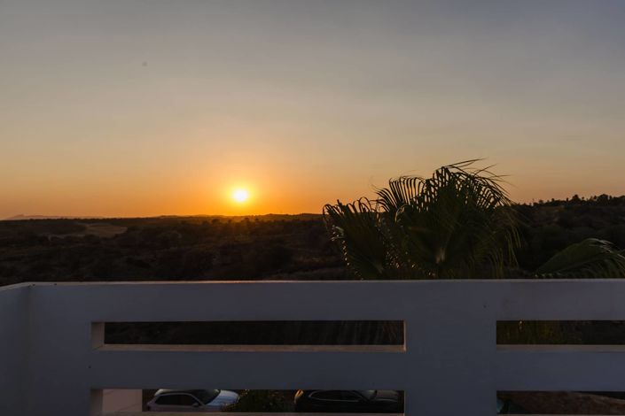 Image No.40-2 Bed Apartment for sale