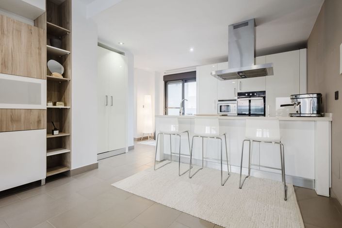 Image No.8-2 Bed Apartment for sale