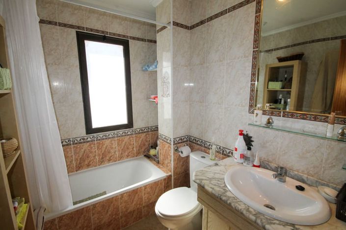 Image No.9-Villa de 2 chambres à vendre à San Miguel de Salinas