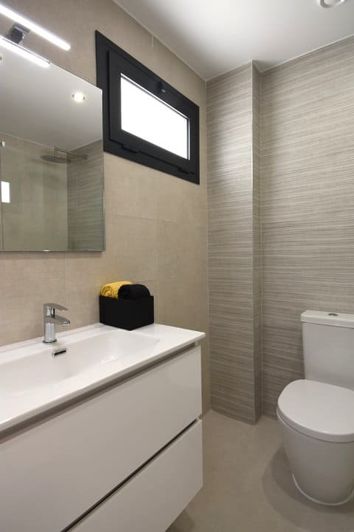 Image No.15-2 Bed Apartment for sale