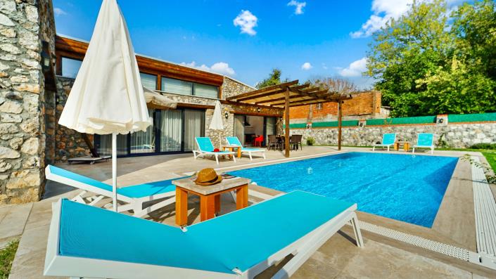 Image No.22-9 Bed Villa for sale