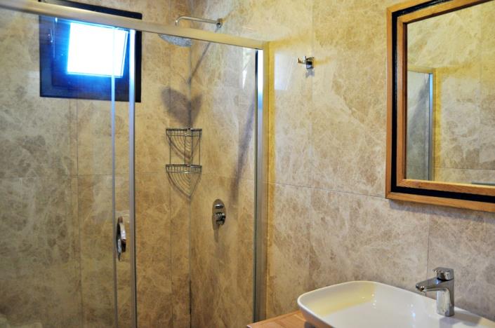 Image No.41-9 Bed Villa for sale