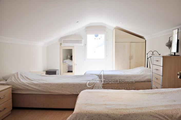 Image No.14-2 Bed Apartment for sale