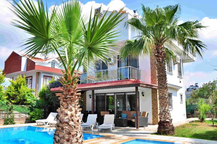 Image No.3-3 Bed Villa / Detached for sale