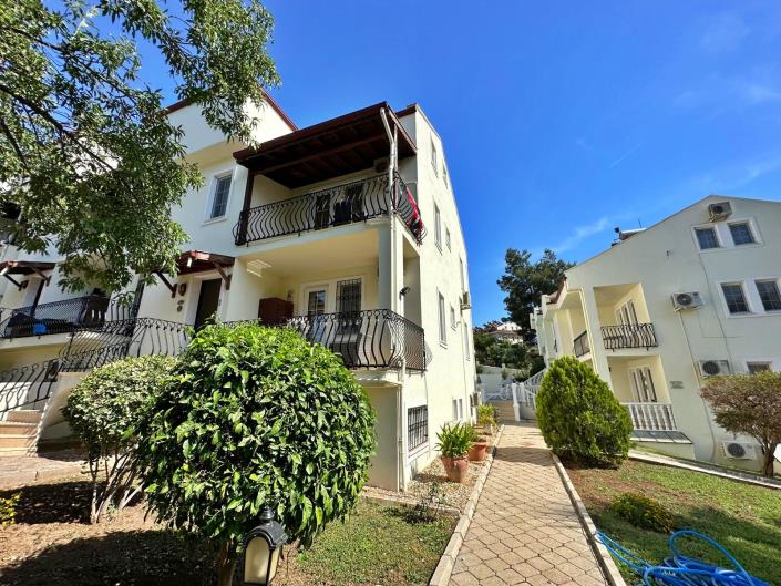 Image No.4-3 Bed Apartment for sale