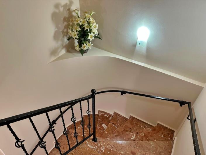 Image No.13-3 Bed Apartment for sale