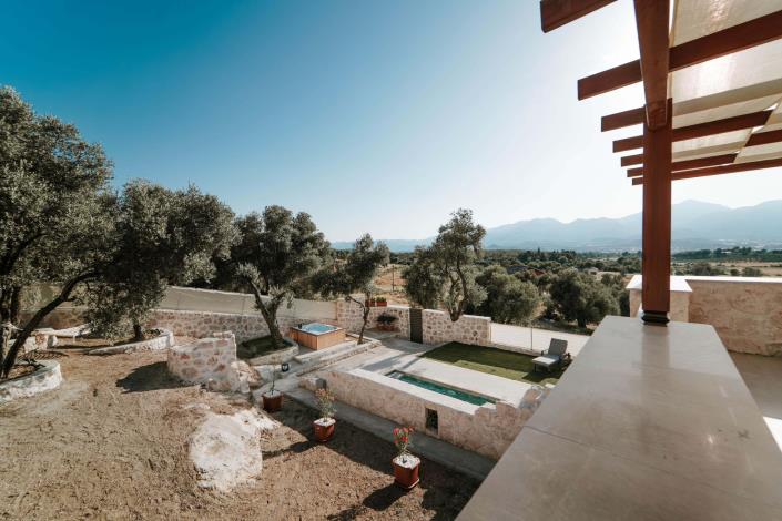 Image No.19-3 Bed Villa for sale