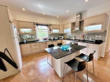 WhatsApp-Image-2024-07-05-at-17-35-57--2-