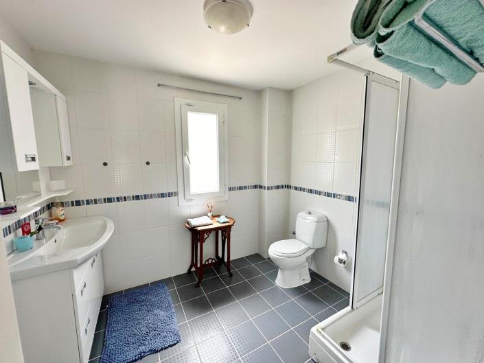 Image No.20-4 Bed Villa for sale